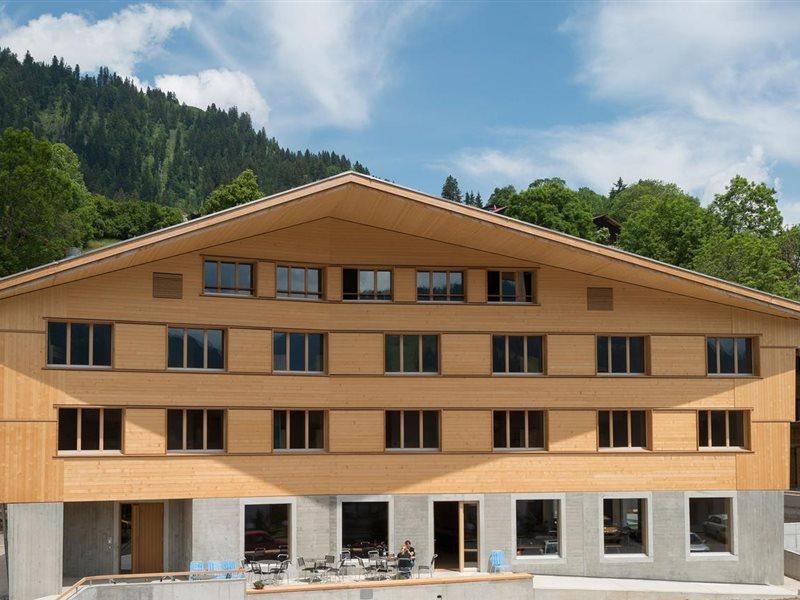 Saanen Gstaad Youth Hostel מראה חיצוני תמונה